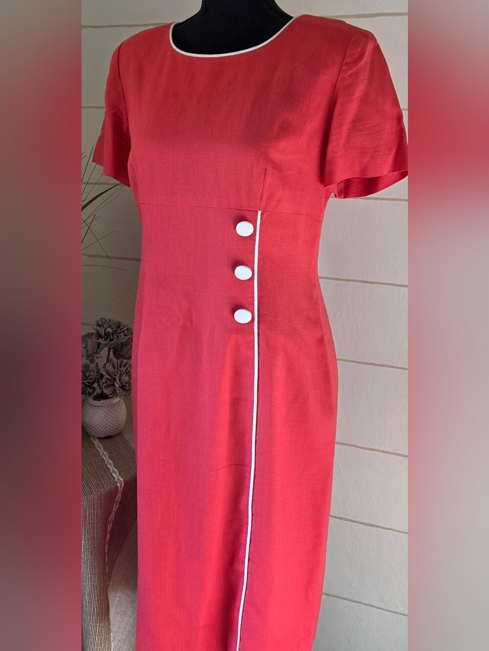 Vintage Y2K Donna Ricco NY Red Piping Button Detail Sheath Column Dress Size 8